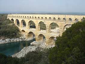 Aquädukt in Frankreich