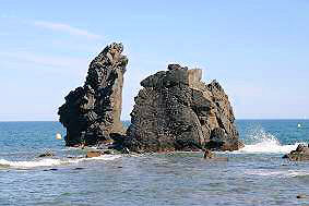 Felsen im Mittelmeer